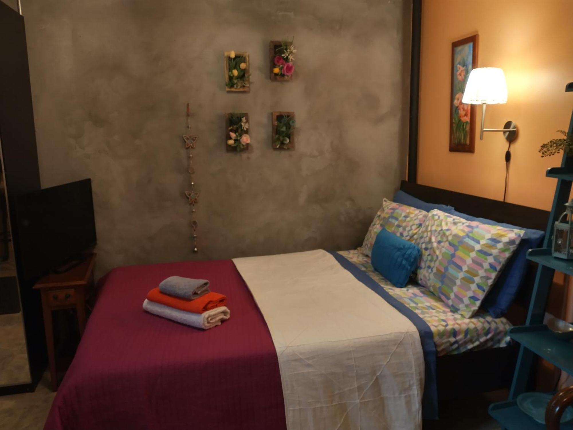 Pensión Cozy Rooms At The Heart Of Jackson Heights With Free Parking *